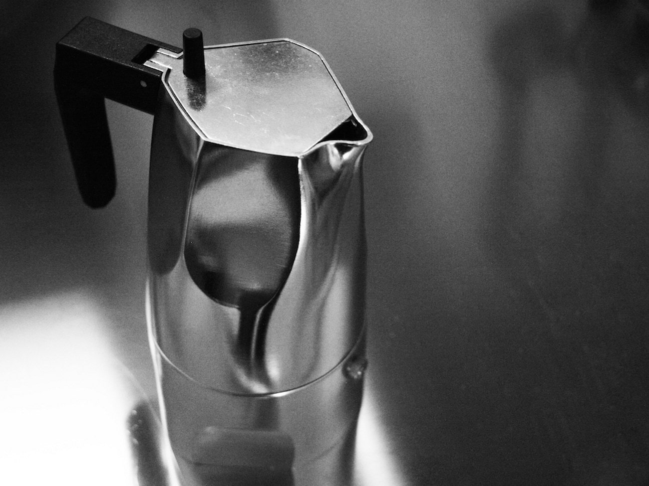 Alessi caffettiera Ossidiana - immagine 4