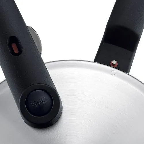 PENTOLA A PRESSIONE Fissler “Vitaquick Premium” – cm 26 Ø 8 litri - immagine 6